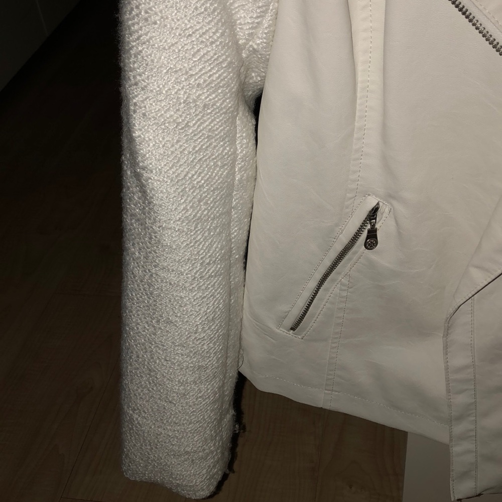 White light fall jacket - Picture 3 of 4